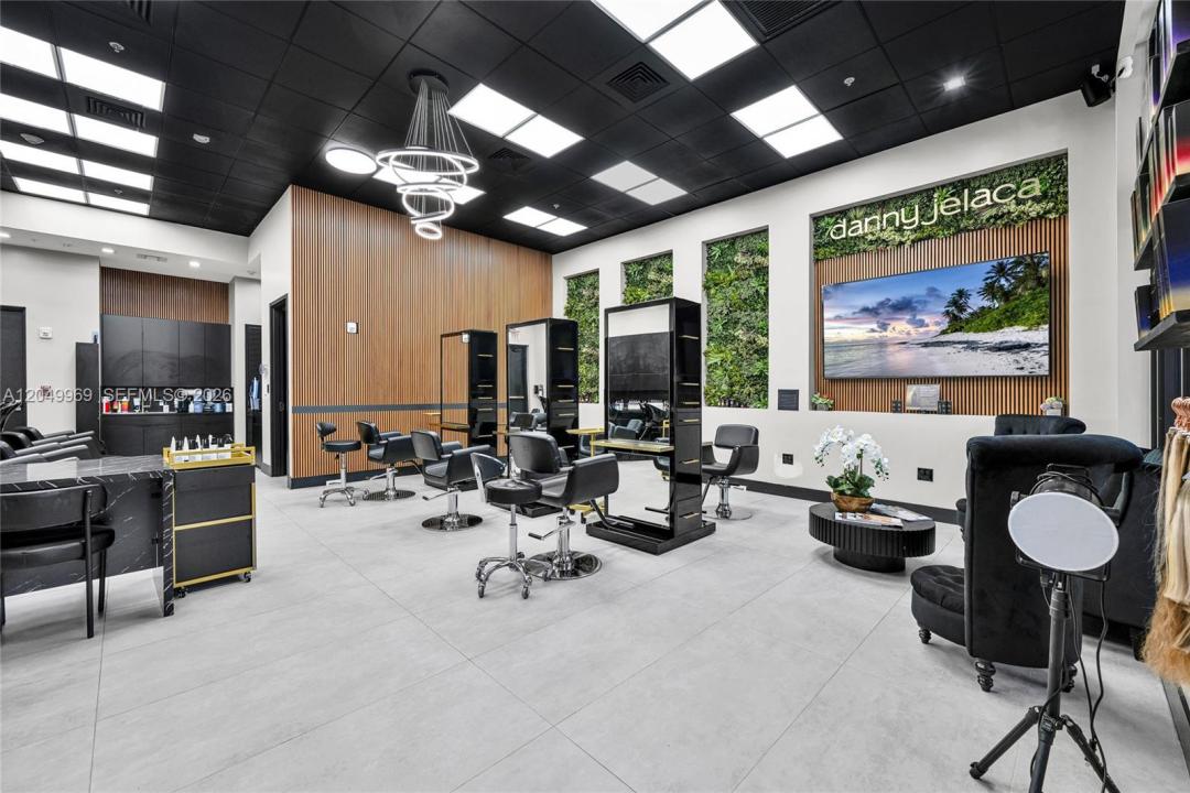 301 Altara Ave CU-3K, Coral Gables, Floryda 33146, USA