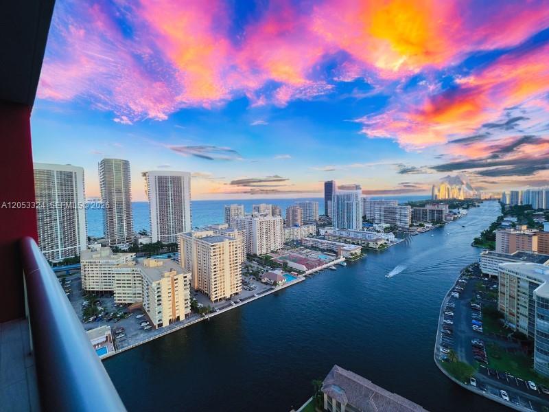 2602 E Hallandale Beach Blvd R1503, Hallandale Beach, Florida 33009, USA