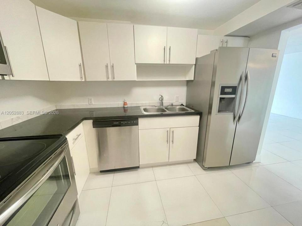 13155 Ixora Ct 201, North Miami, Floride 33181, États-Unis