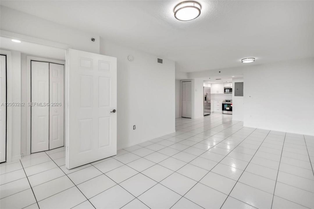 1650 Coral Way 604, Miami, Florida 33145, USA
