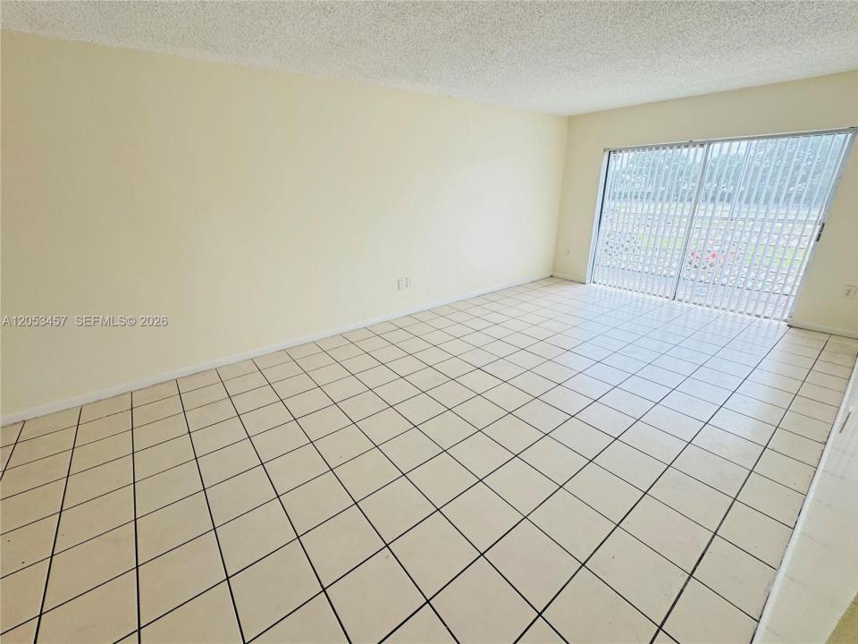 3610 NW 21st St 205, Lauderdale Lakes, Floride 33311, États-Unis