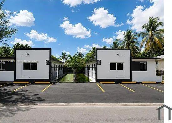 60 NW 71st St 6, Miami, Florida 33150, Stati Uniti