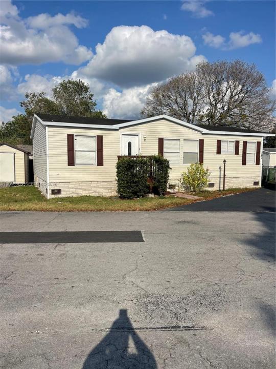 220 NE 12th Ave LOT 160, Homestead, Floride 33030, États-Unis