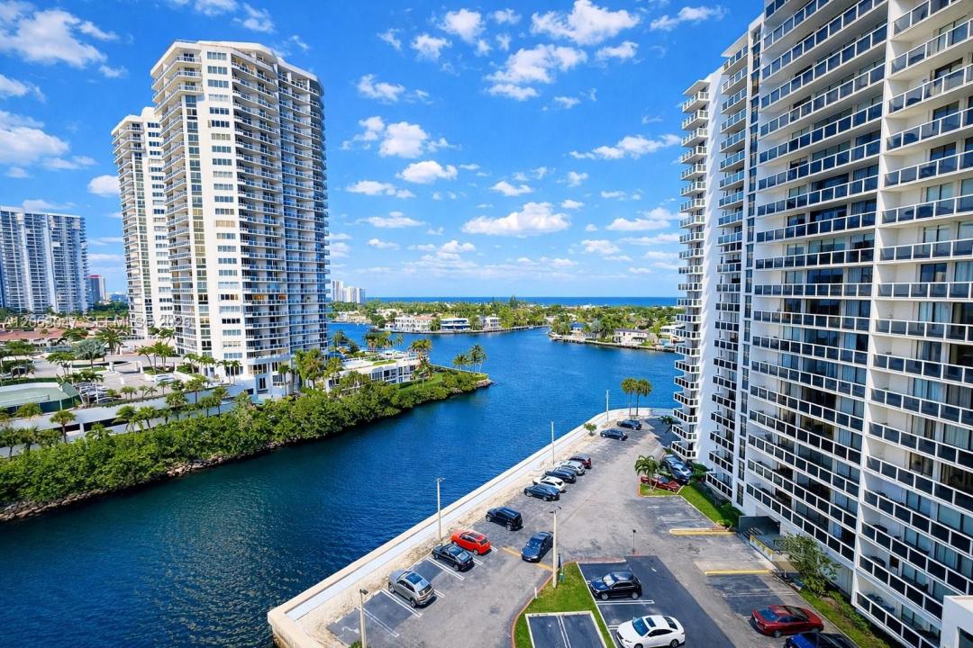 20505 E Country Club Dr 1033, Aventura, Floride 33180, États-Unis