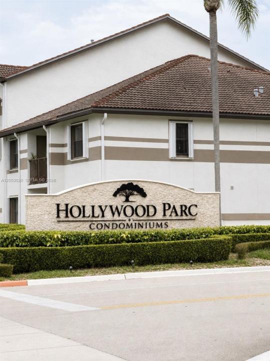 530 S Park Rd 24-11, Hollywood, Florida 33021, USA