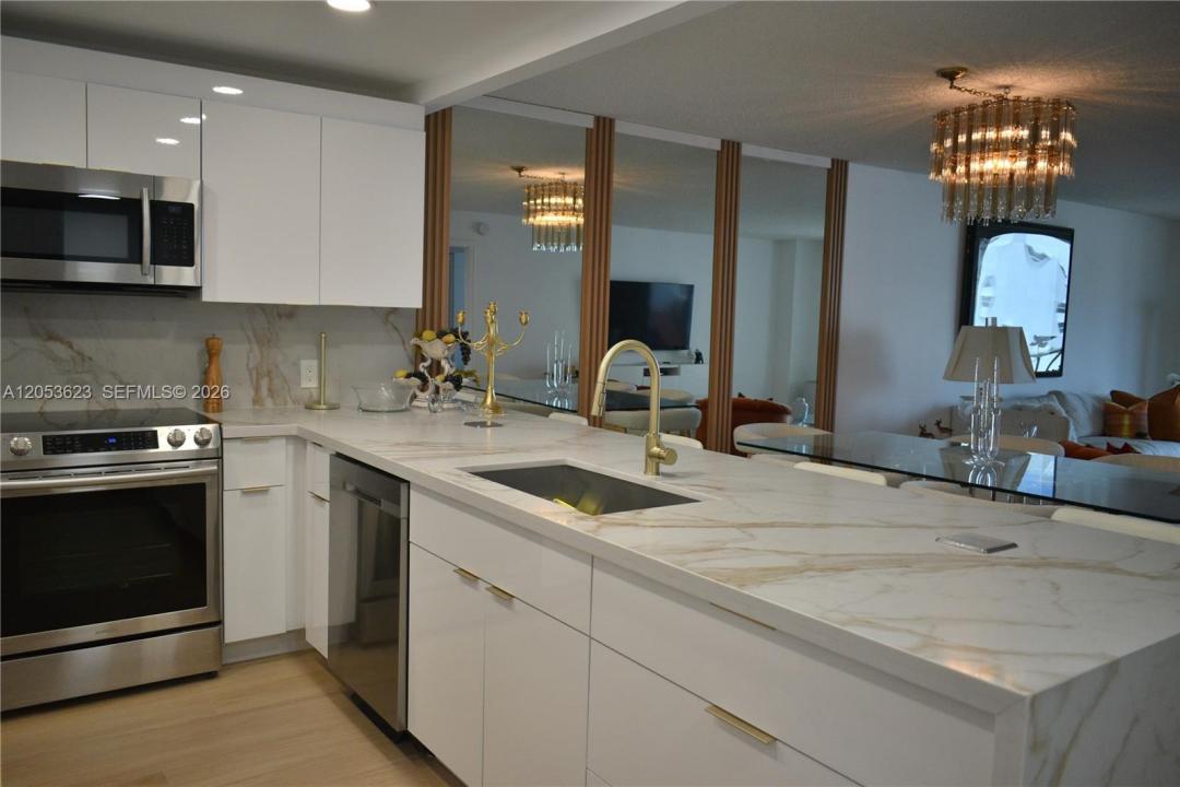 1865 S Ocean Dr 14N, Hallandale Beach, Florida 33009, Stati Uniti