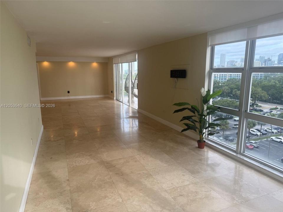 145 SE 25th Rd 1003, Miami, Flórida 33129, Estados Unidos