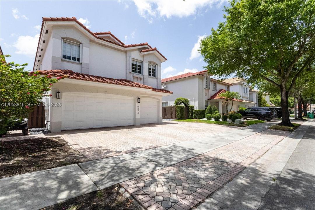 10873 NW 71st St, Doral, Flórida 33178, Estados Unidos