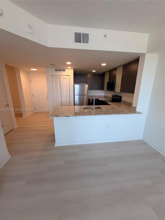 5563 MILLENIA PARK BLVD 212, Orlando, Florida 32839, USA