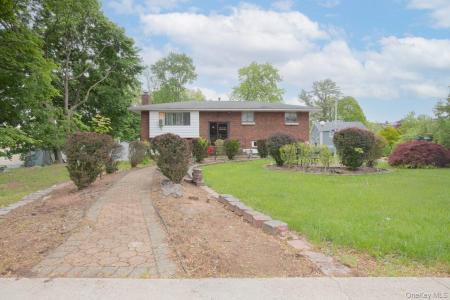 60 College Avenue, Clarkstown, نيويورك 10954, الولايات المتحدة