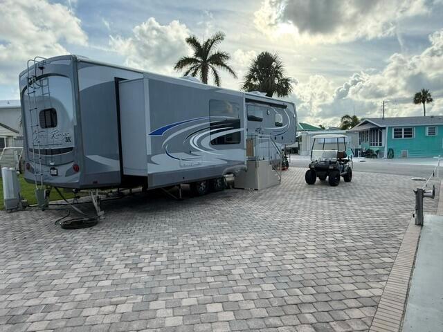 883 Nettles Boulevard, Jensen Beach, Florida 34957, USA