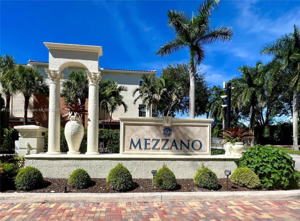 9887 Baywinds Drive 4305, West Palm Beach, Floryda 33411, USA