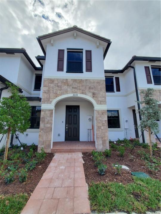 3216 W 114th Terrace, Hialeah, Florida 33018, Stati Uniti