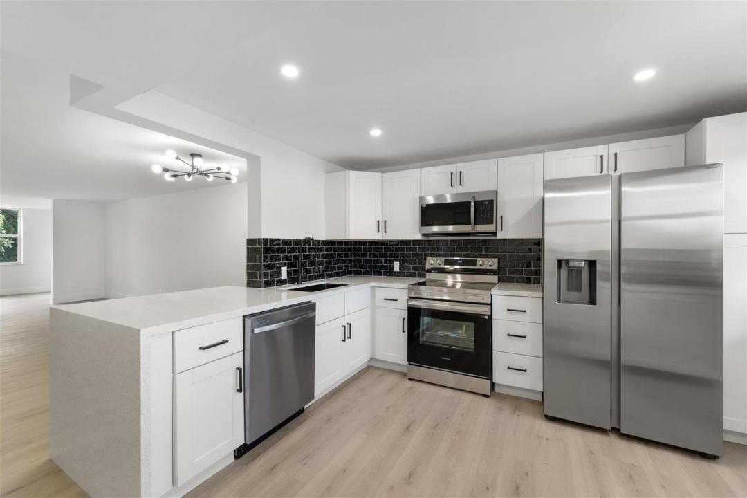 441 NE 195th Street 302, Miami, Floride 33179, États-Unis