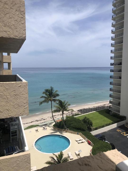 5440 N Ocean Avenue 803, Singer Island, Florida 33404, USA