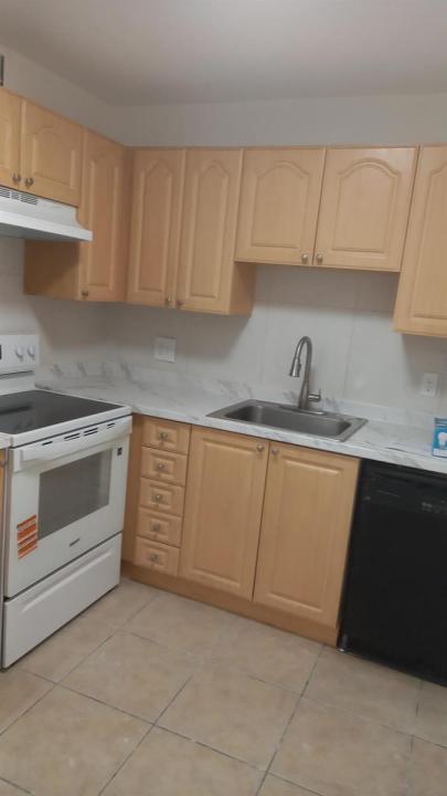 4165 SW 67th Avenue 208b, Davie, Florida 33314, Stati Uniti