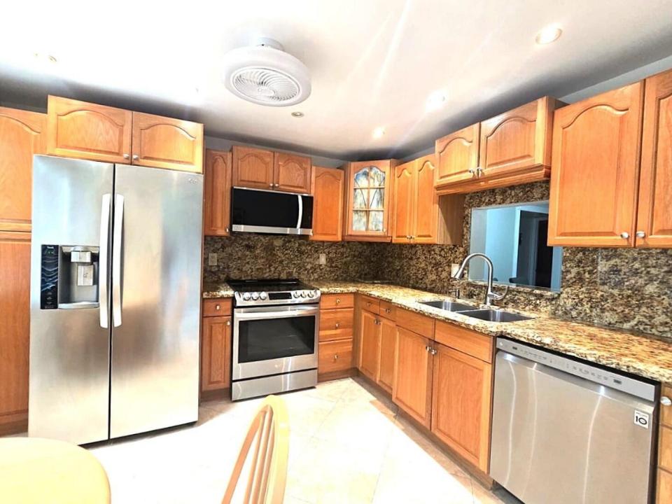 2402 Antigua Circle E3, Coconut Creek, Florida 33066, Stati Uniti