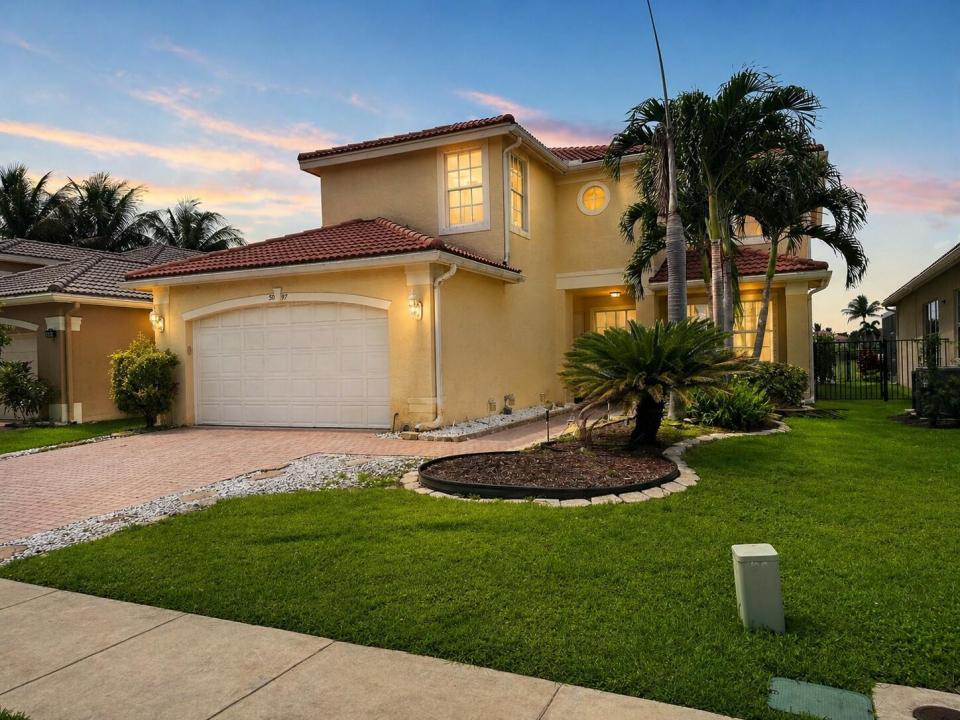 5097 Bright Galaxy Lane, Floride 33463, États-Unis