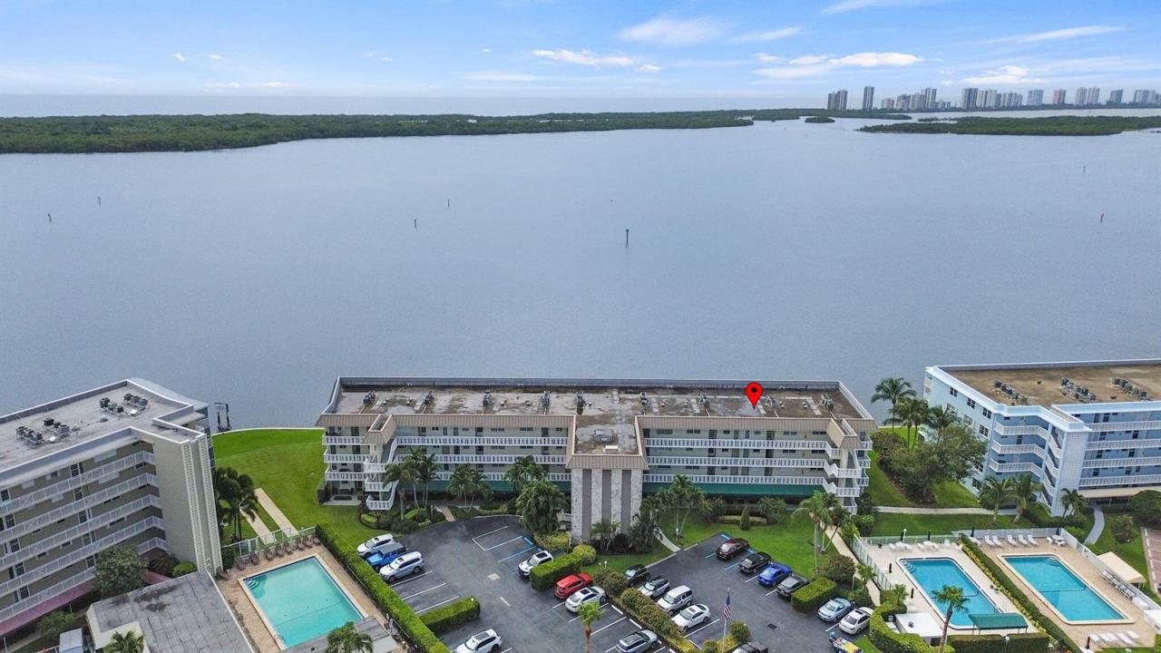 52 Yacht Club Drive 103, North Palm Beach, Floride 33408, États-Unis