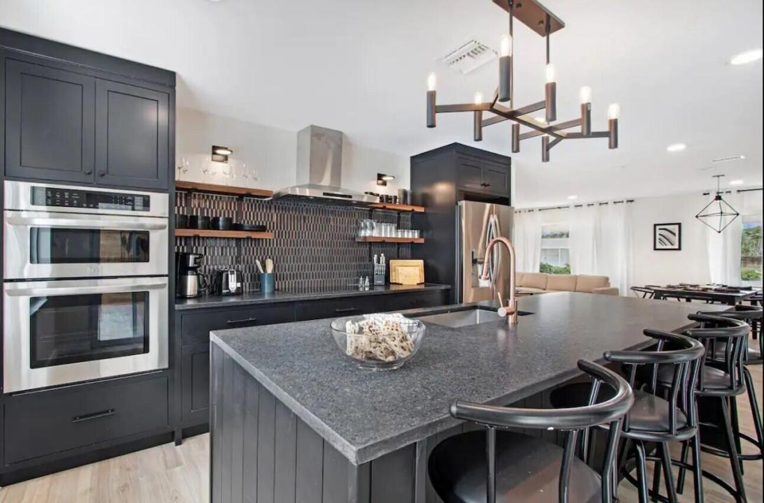 541 Ibis Drive, Delray Beach, Florida 33444, USA
