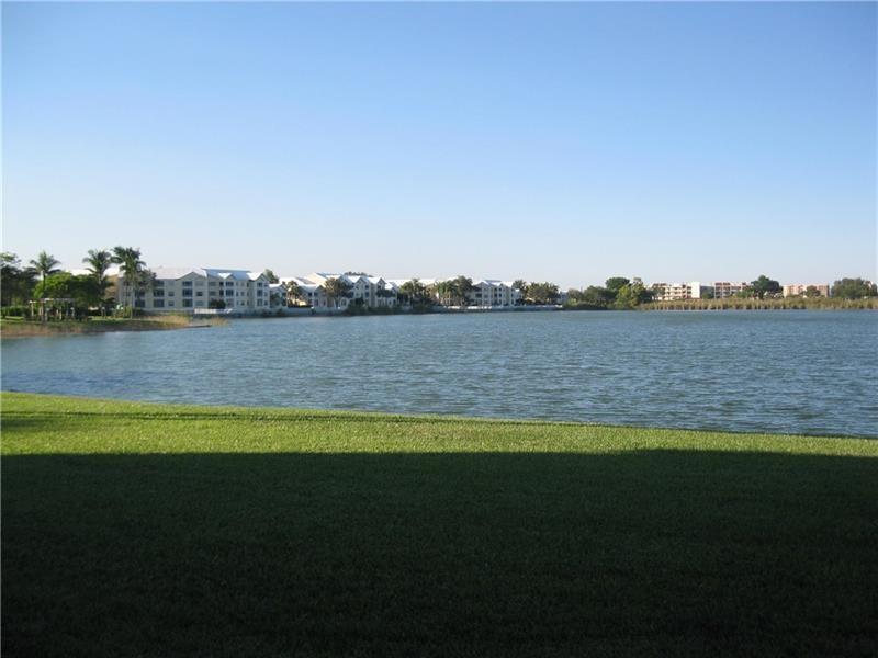 2647 NW 33rd Street 2305, Oakland Park, Floride 33309, États-Unis