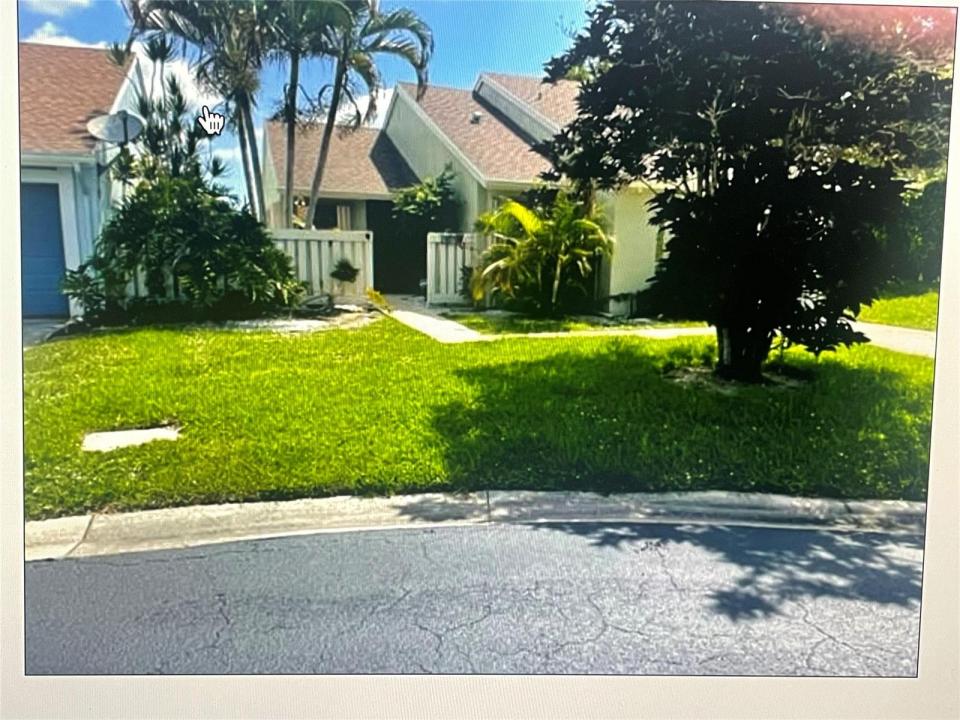 5675 Northpointe Lane, Boynton Beach, Florida 33437, USA