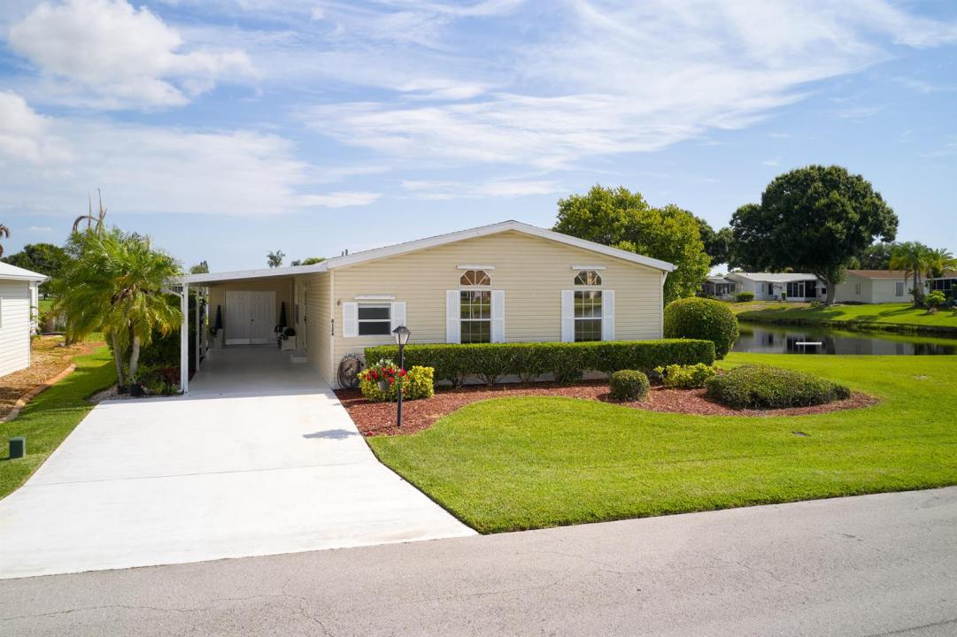 8126 Meadowlark Lane, Port St. Lucie, Флорида 34952, Соединенные Штаты