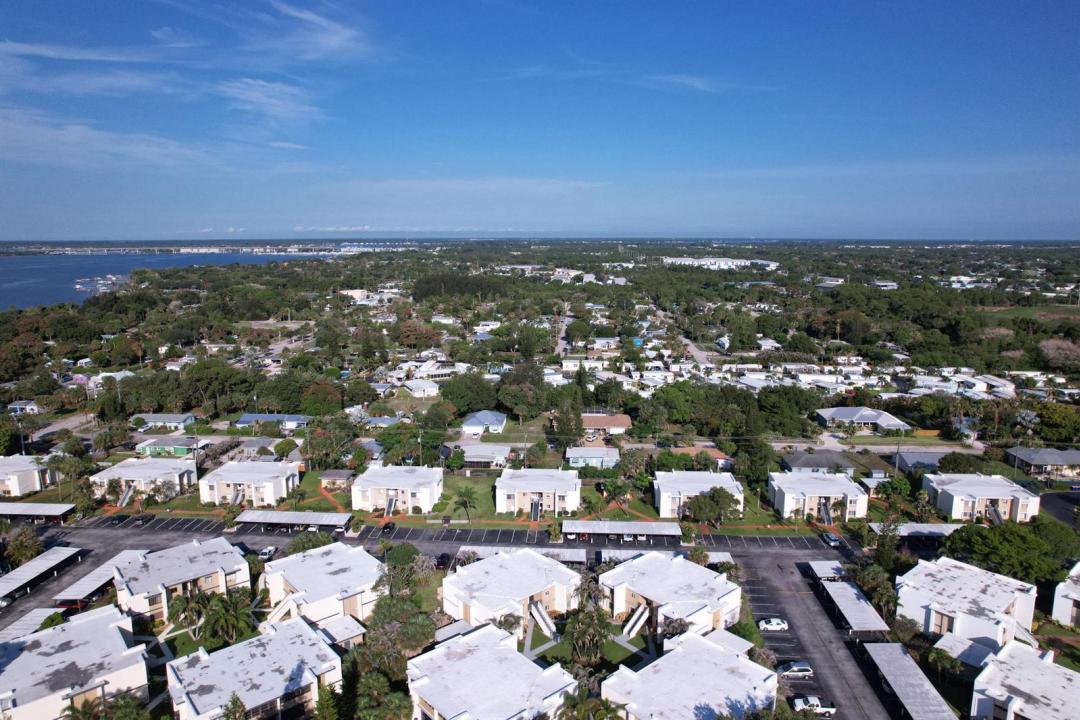 1310 NE 14th Court K17, Jensen Beach, Floride 34957, États-Unis