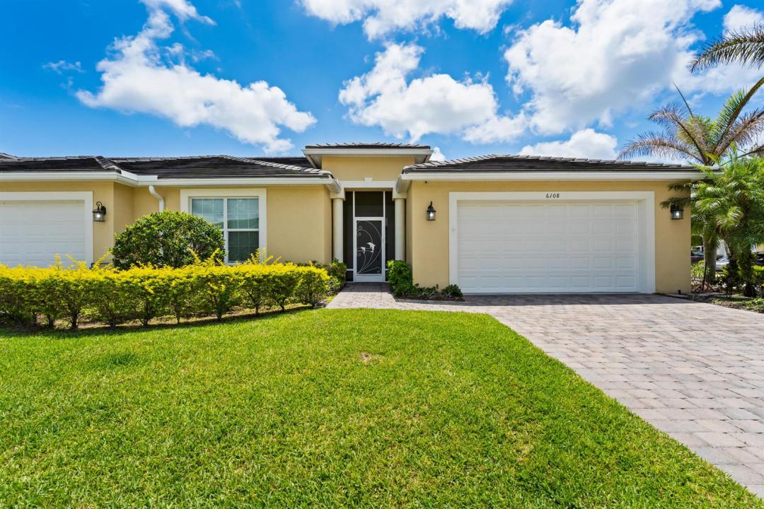 6108 NW Denmore Lane, Port St. Lucie, Floride 34983, États-Unis