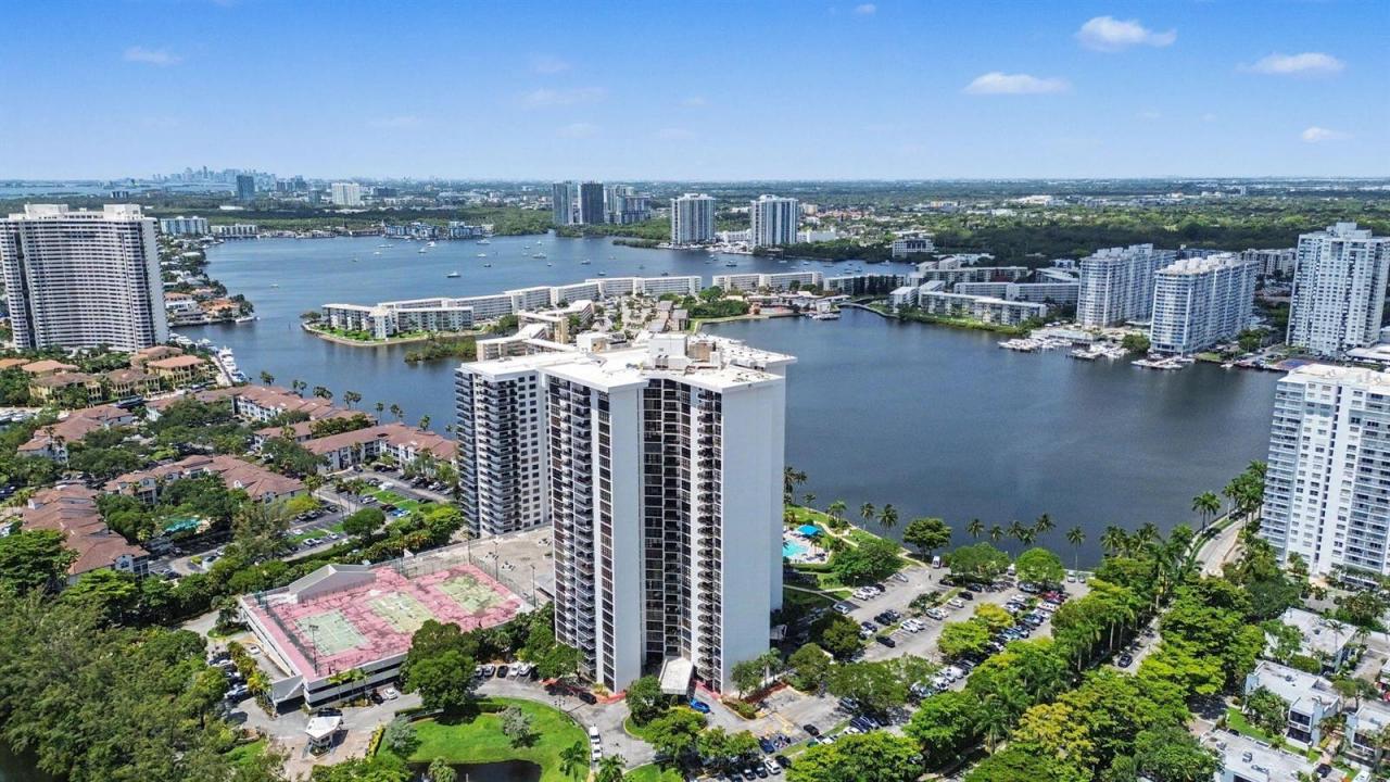 18181 NE 31st Court 1807, Aventura, Floride 33160, États-Unis