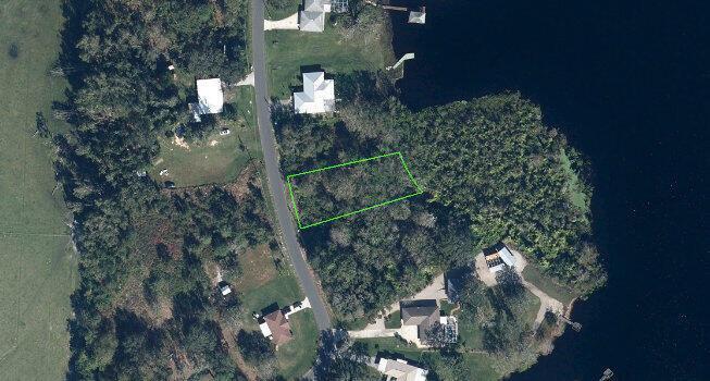6420 Lakeside W Drive, Sebring, Florida 33875