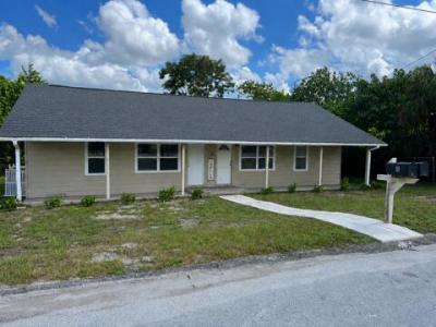 130 E Northside Drive, Lake Wales, Floride 33853, États-Unis