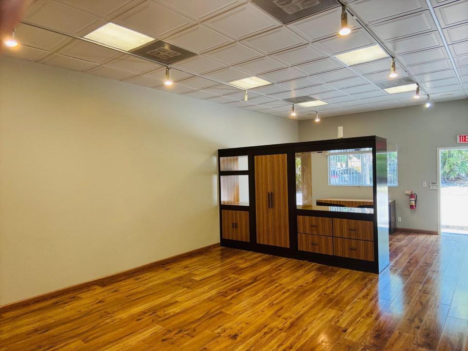2325 NW 30th Street, Oakland Park, Floride 33311, États-Unis