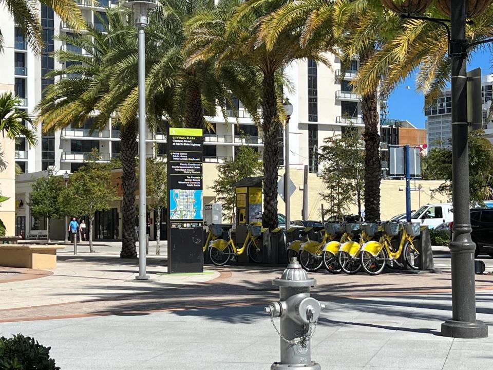120 S Olive Avenue 703, West Palm Beach, Floride 33401, États-Unis
