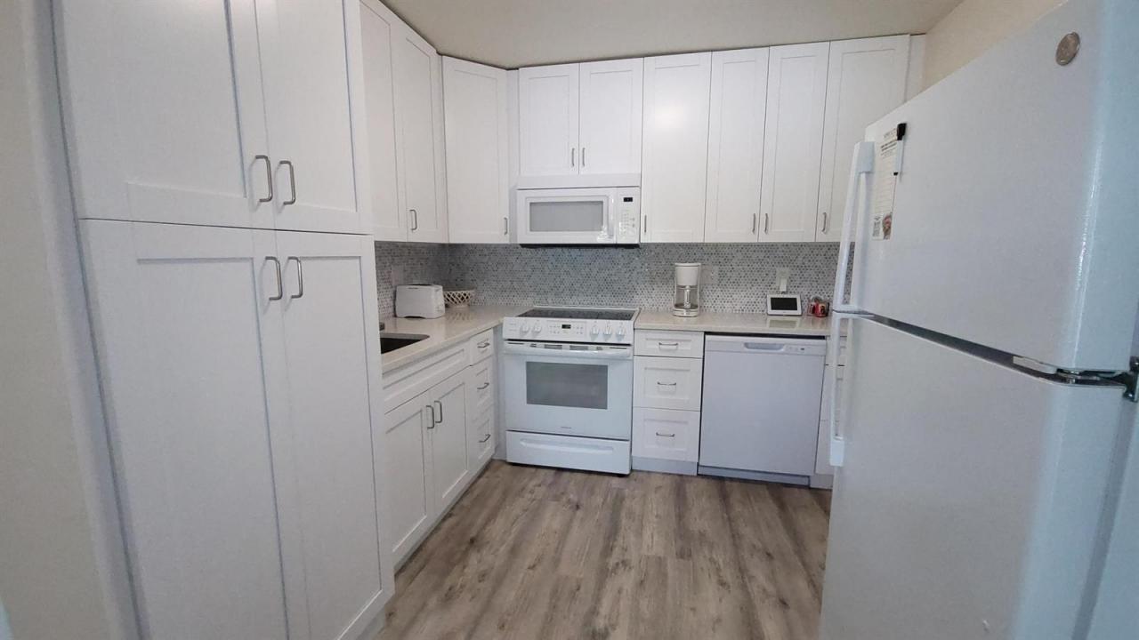 50 Plymouth F, West Palm Beach, Floride 33417, États-Unis