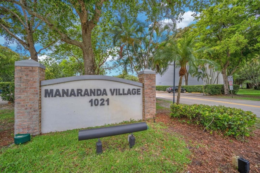 1021 Mockingbird Lane 303, Plantation, Floride 33324, États-Unis