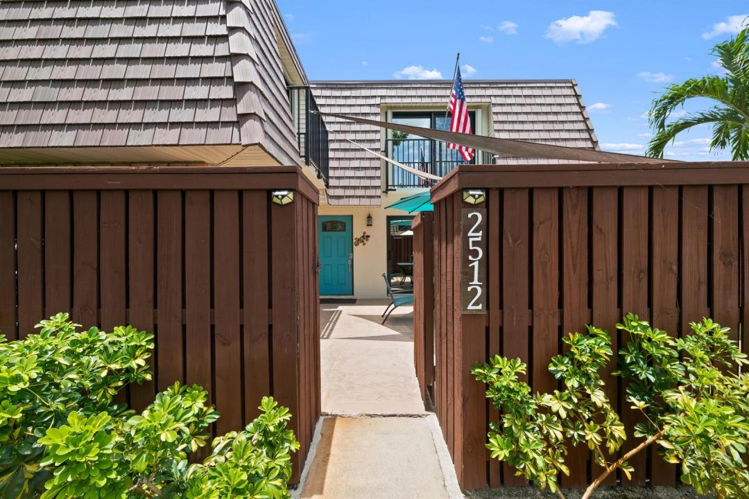 2512 SW 15th Street, Deerfield Beach, Florida 33442, Stati Uniti