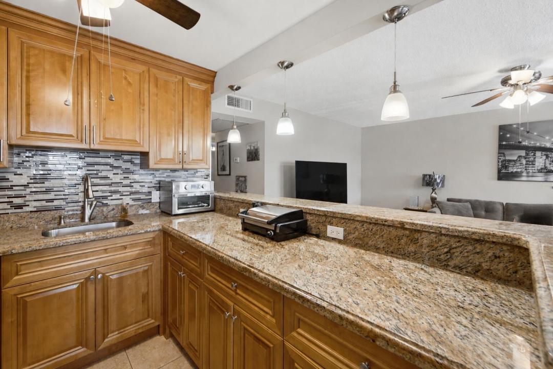 170 Kent J, West Palm Beach, Floride 33417, États-Unis