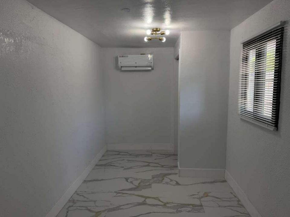 160 SE 15th Avenue Unit B, Pompano Beach, Floride 33060, États-Unis