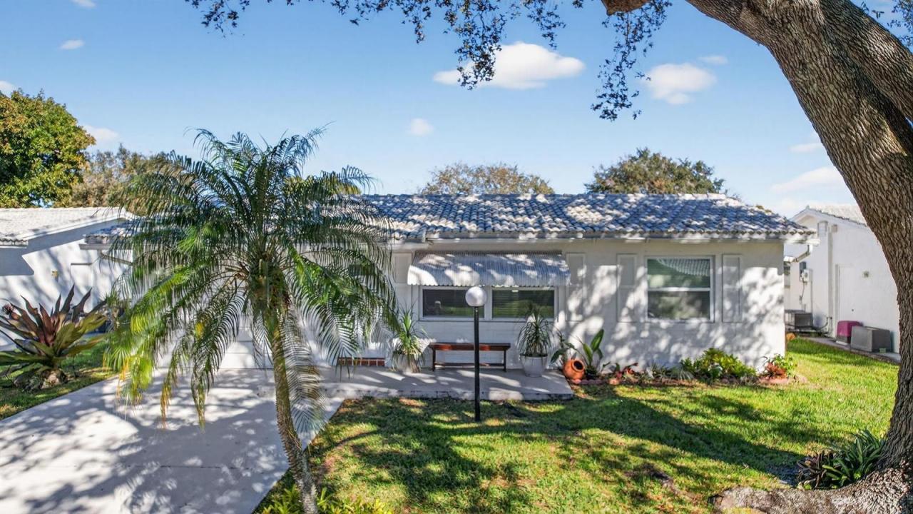 8845 NW 14th Street, Plantation, Floride 33322, États-Unis