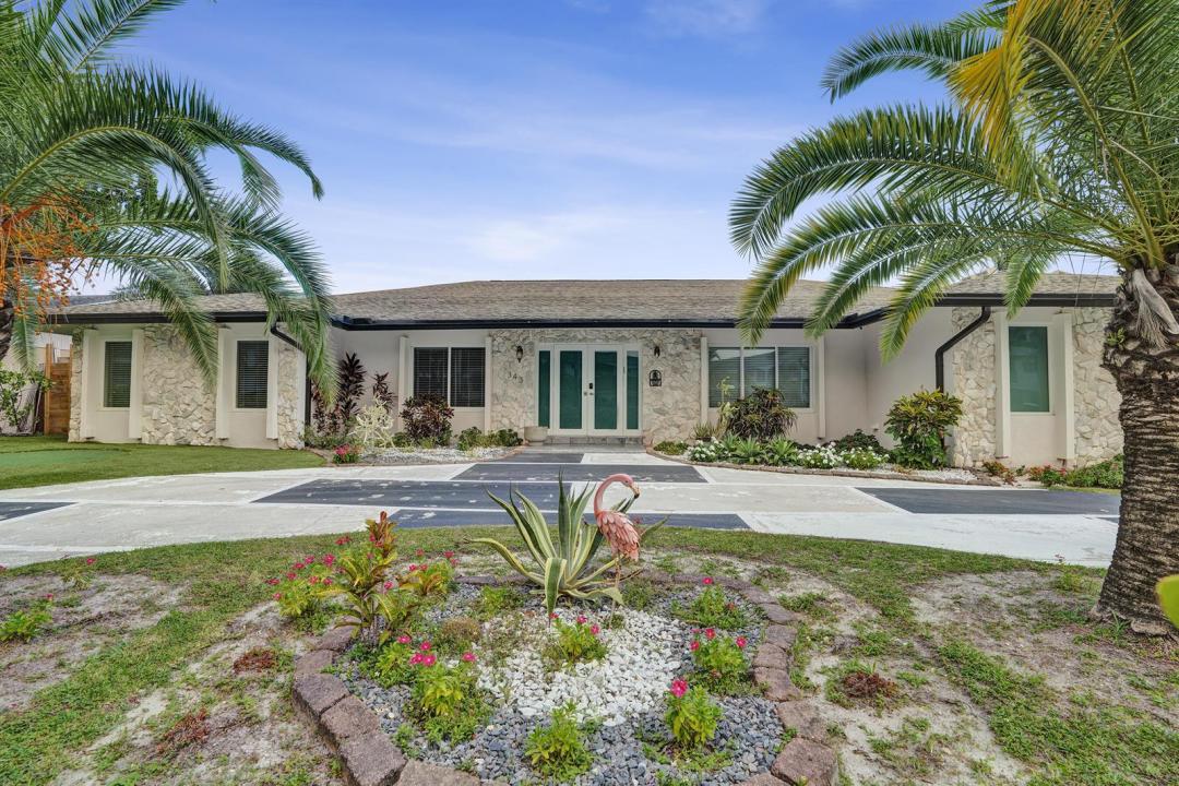 343 Layne Boulevard, Hallandale Beach, Floride 33009, États-Unis
