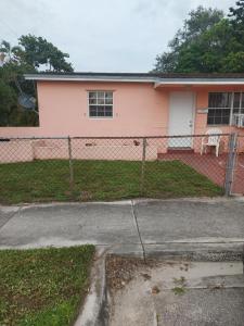 1980 Lincoln Avenue, Opa-Locka, Florida 33054