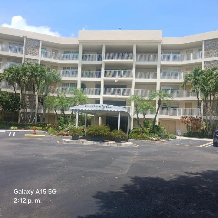 800 Cypress Grove Drive Unit 312, Pompano Beach, Floride 33069, États-Unis