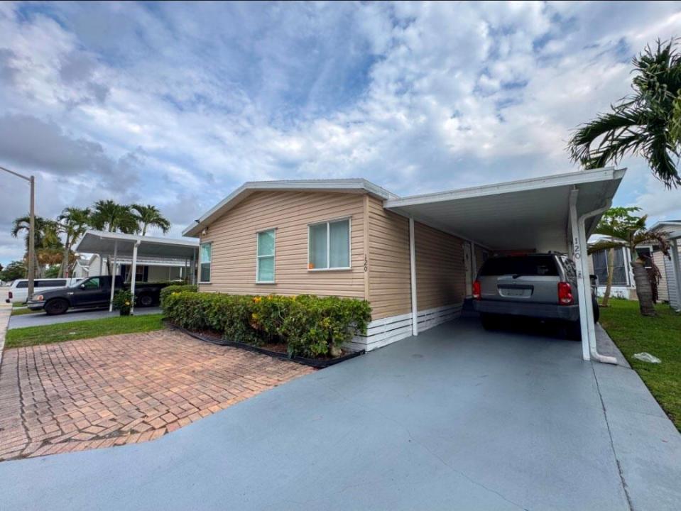 120 Plantation Boulevard 120, Lake Worth, Floride 33467, États-Unis