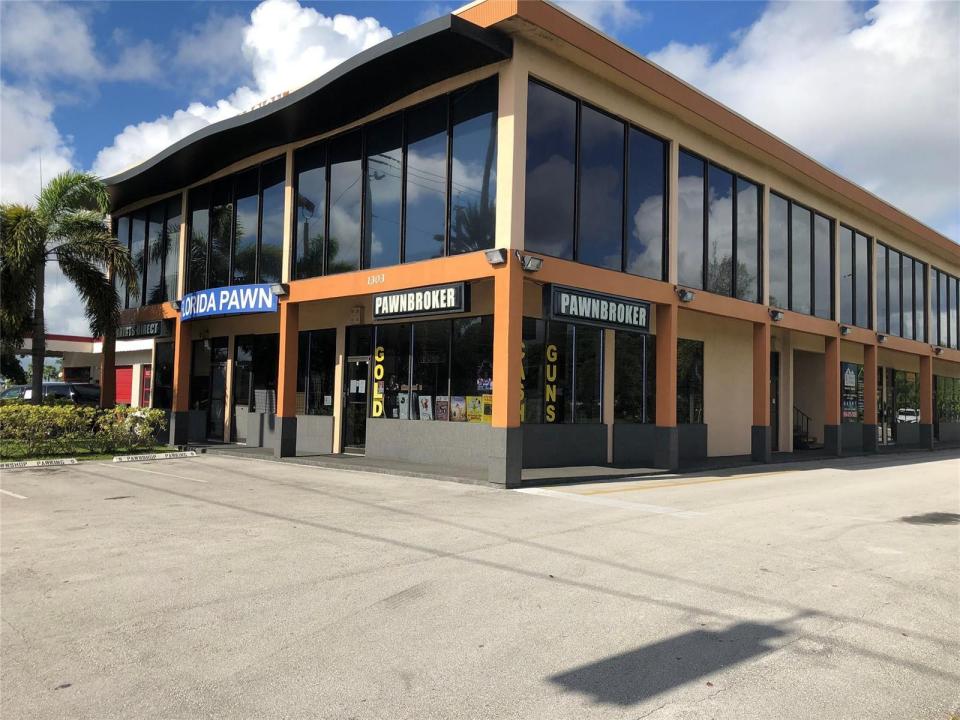 1303 N State Road 7 A-6, Margate, Florida 33063, Stati Uniti