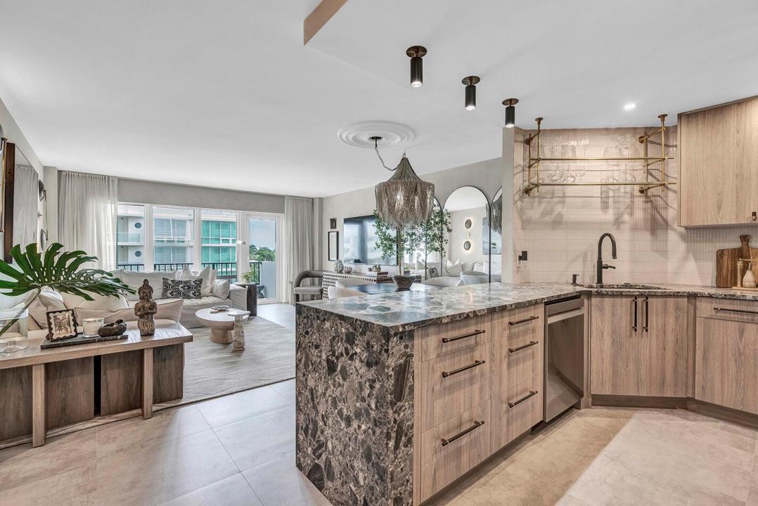 340 Sunset Drive 505, Fort Lauderdale, Flórida 33301, Estados Unidos