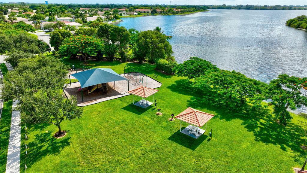 4271 SW 10th Court, Deerfield Beach, Florida 33442, Stati Uniti