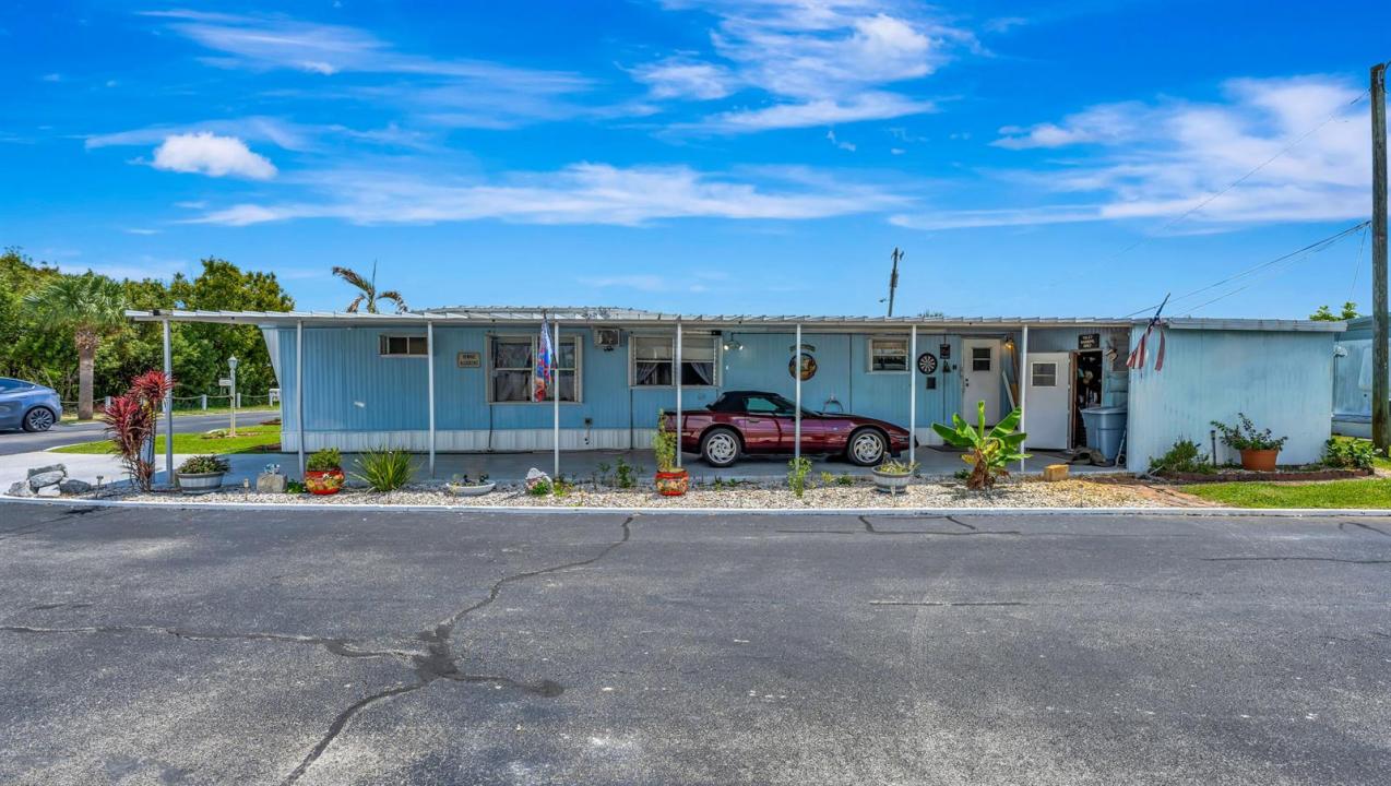 10885 SE Federal Hwy 67 Highway, Hobe Sound, Florida 33455, USA