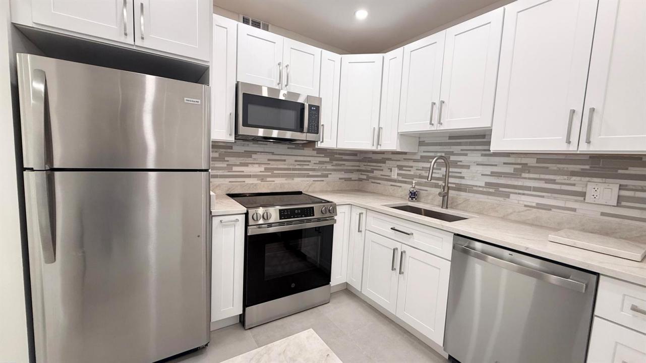 6505 Winfield Boulevard, Margate, Florida 33063, Stati Uniti
