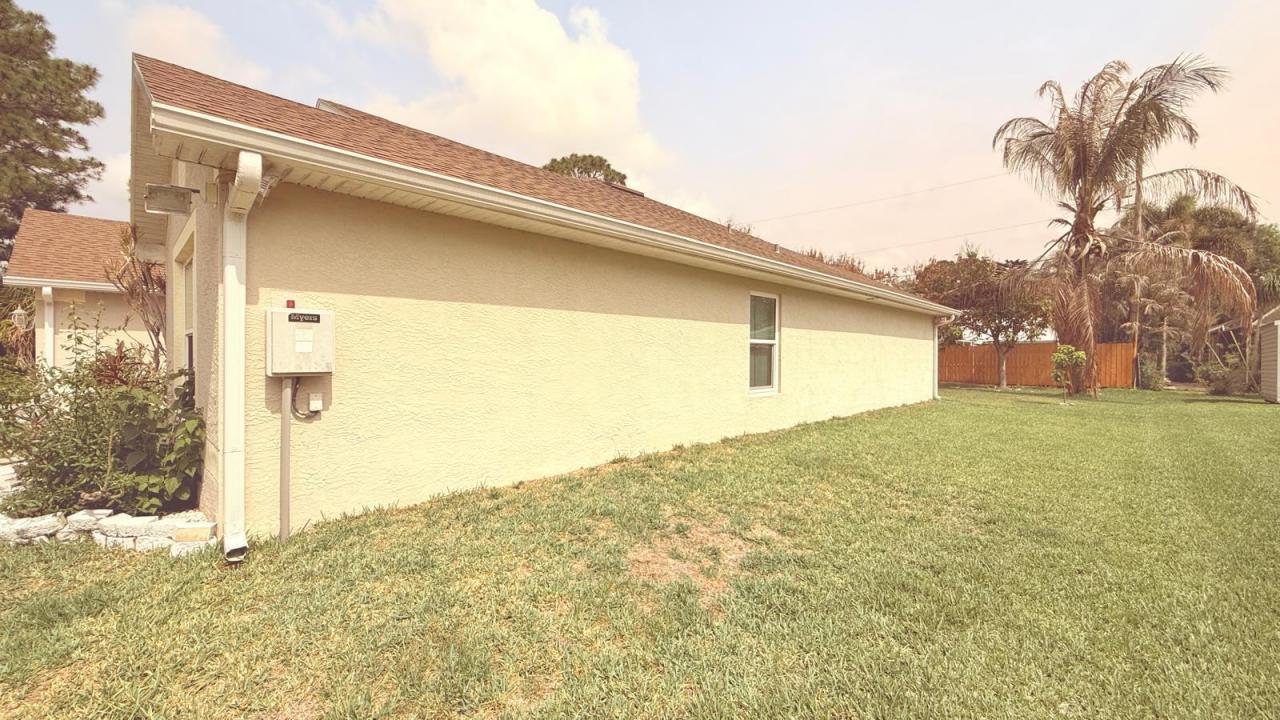 1613 SW Whipple Avenue, Port St. Lucie, 플로리다 34953, 미국